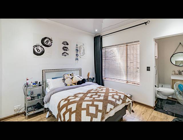 3 BEDROOM TOWNHOUSE FOR SALE IN BRACKENDOWNS